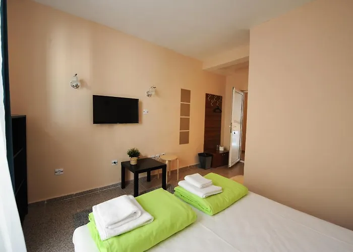 Gasthuis Rest Guest 3*